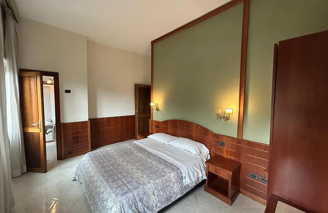 Hotel Quadrifoglio Roma Eur-1